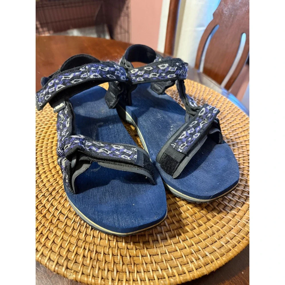 Teva Original Universal Sandals Navy Purple Patterned Strappy Womens 8 6427